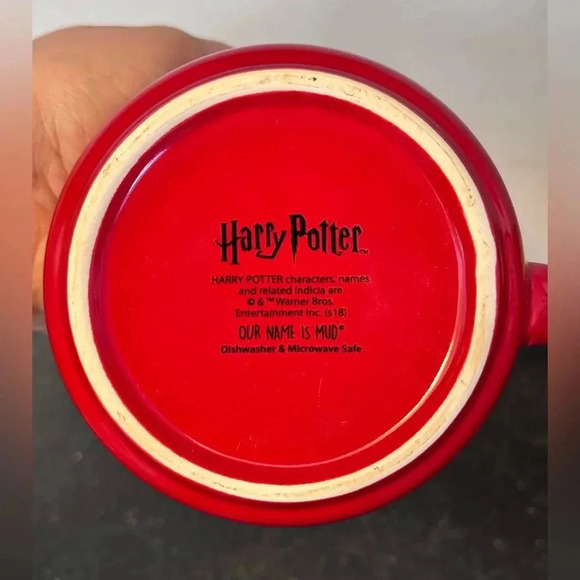 Harry Potter Red Ember Cup - Picture 3 of 3